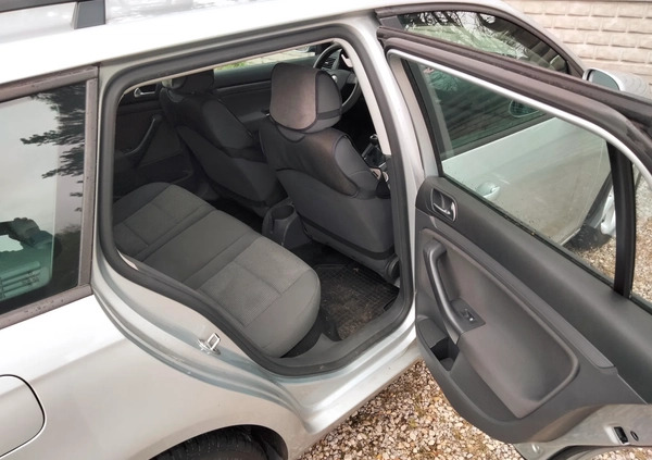 Volkswagen Golf cena 15900 przebieg: 210000, rok produkcji 2008 z Sanok małe 191